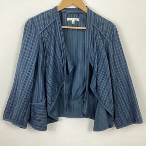 Cabi #870 Must Have Cascading Jacket Size Medium